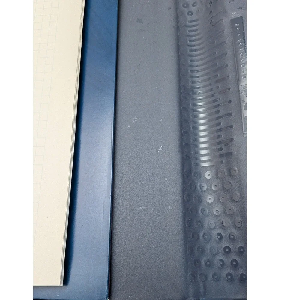 Vintage 1993 Mead Trapper Keeper XL Blue Textured Binder Neatbook Notebook 90s